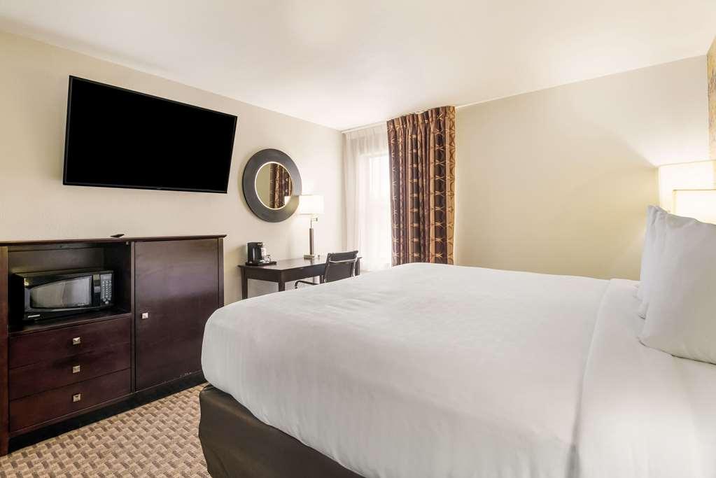 Clarion Pointe Hotel Abingdon Ruang foto